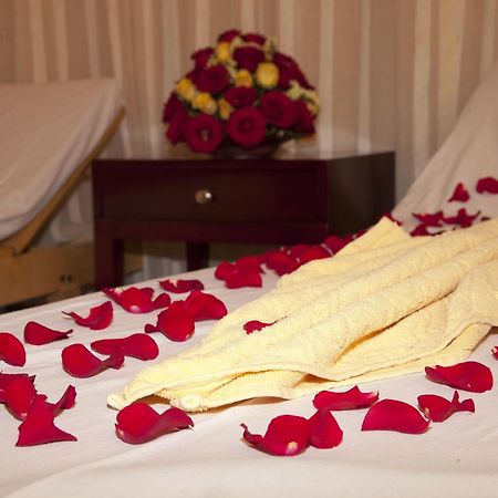 Manrashiwa Hotel Addis Abeba Buitenkant foto