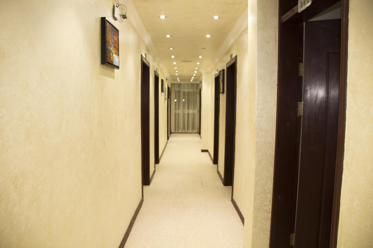 Manrashiwa Hotel Addis Abeba Buitenkant foto