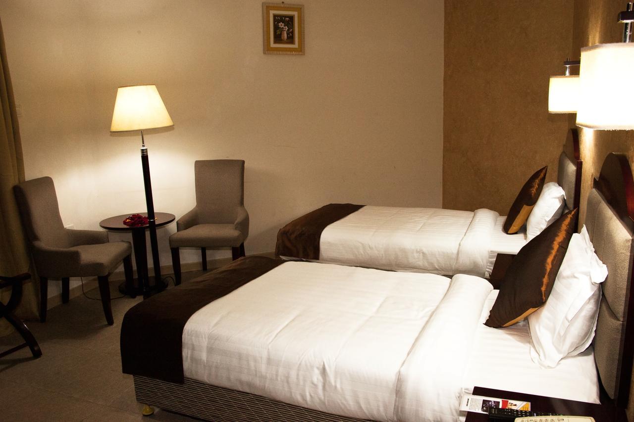 Manrashiwa Hotel Addis Abeba Kamer foto