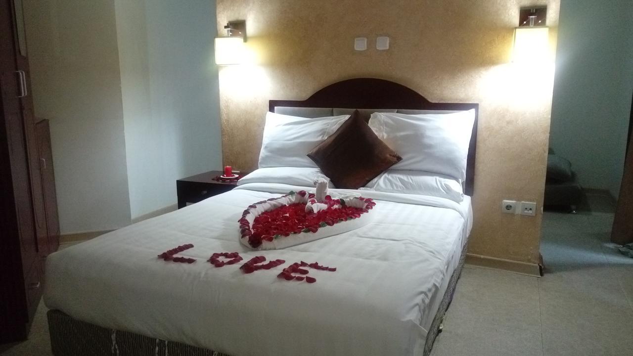 Manrashiwa Hotel Addis Abeba Buitenkant foto
